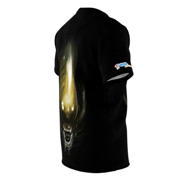 Alien Vs Predator T-shirt