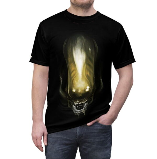Alien Vs Predator T-shirt